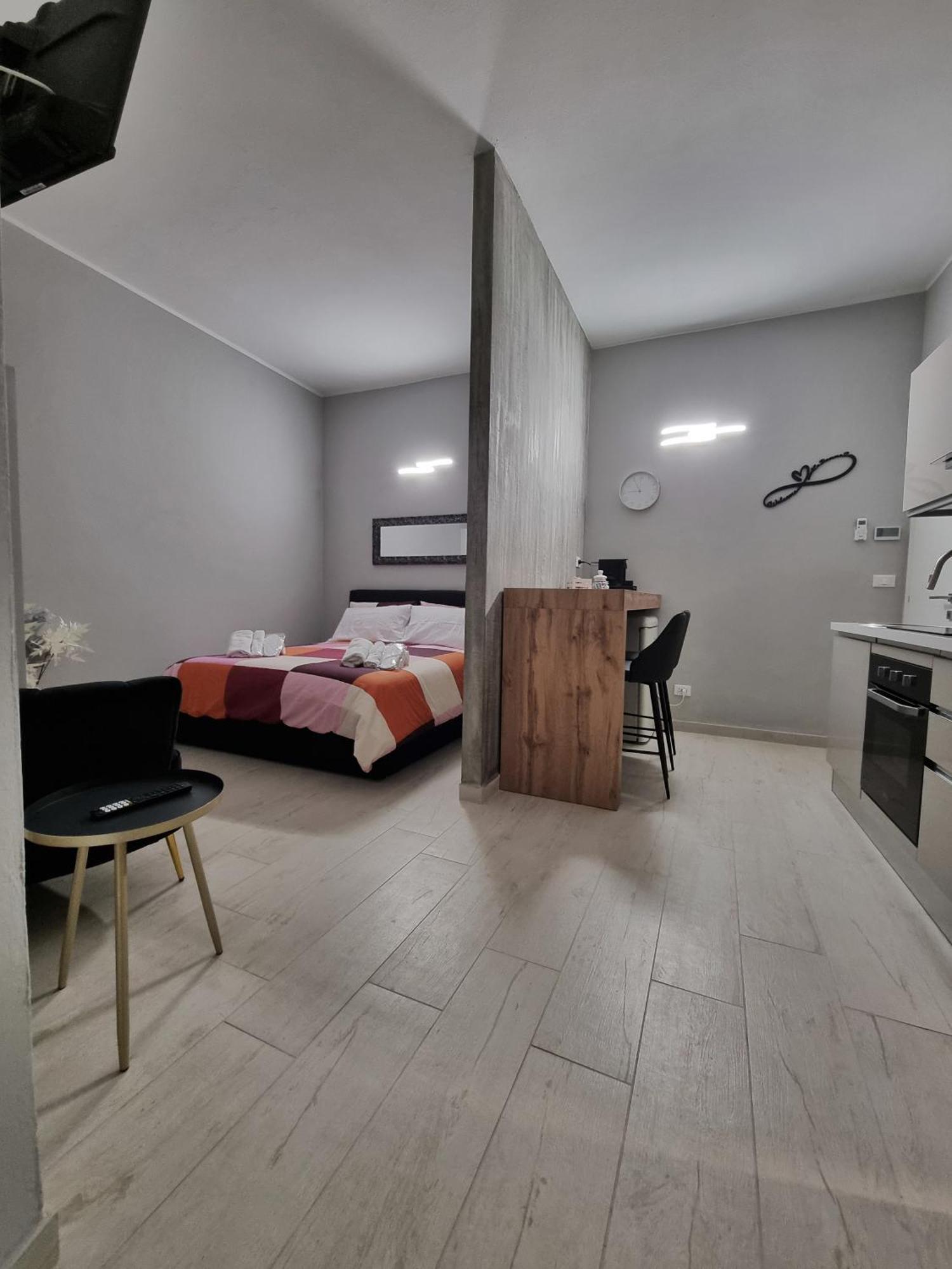 Ca Fiamma 2 Apartment Casale Monferrato Luaran gambar